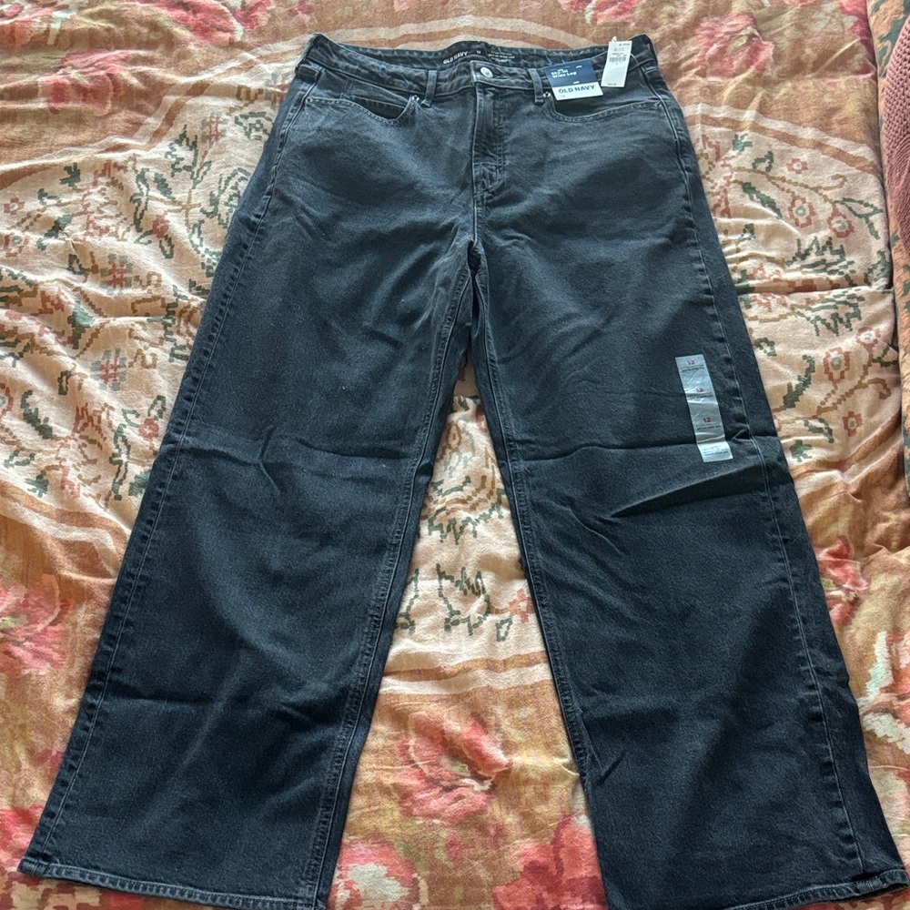 Old Navy Extra High-Rise Sky-Hi Wide Leg Jean